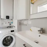 Guesthost - Mm2 Lambrate Bright * Milán
