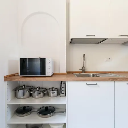 Guesthost - Mm2 Lambrate Bright Apartament