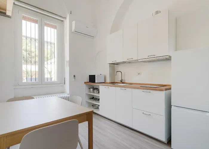 Guesthost - Mm2 Lambrate Bright Apartment *