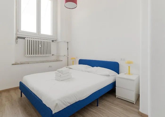 Guesthost - Mm2 Lambrate Bright * Milan